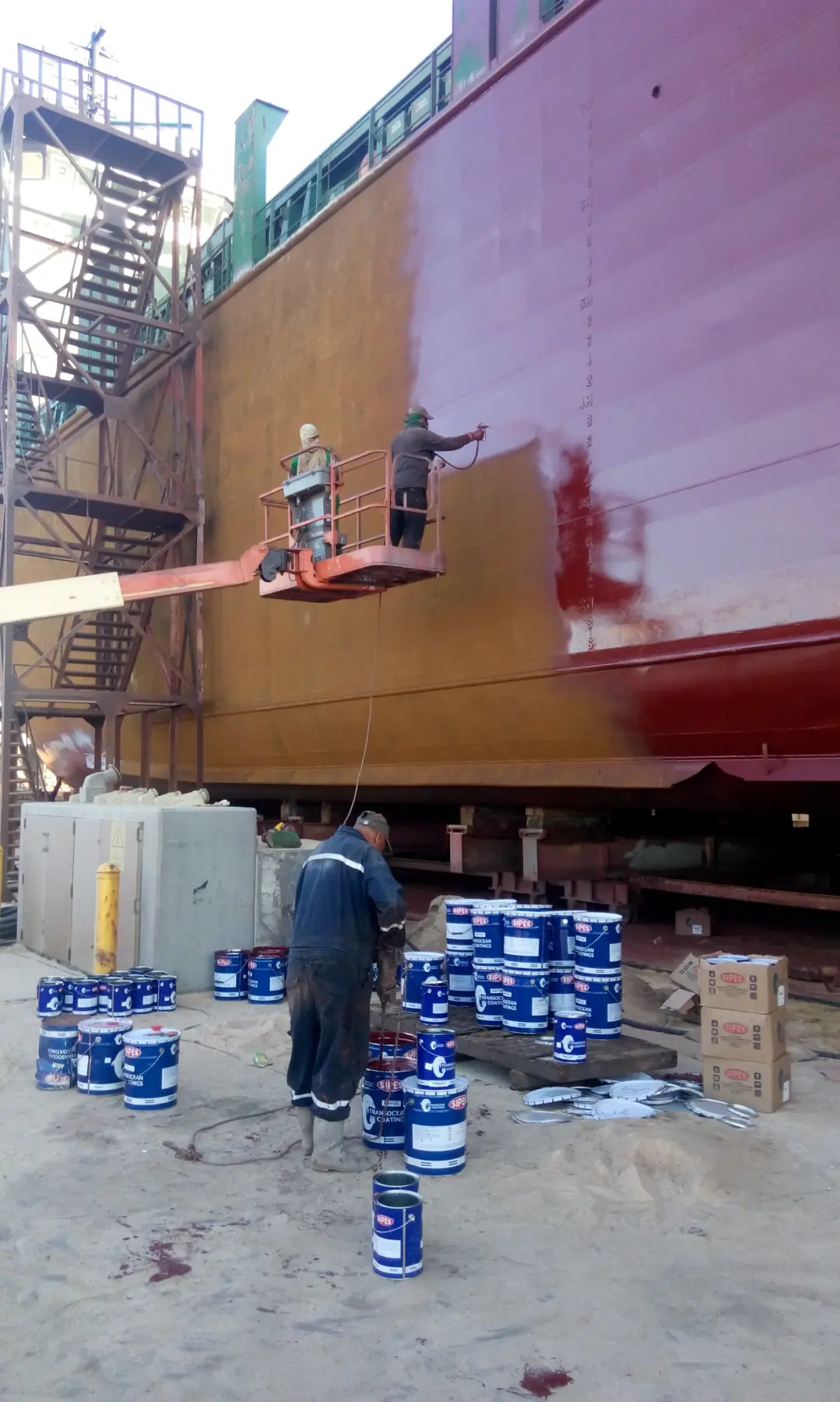 Shipyard spray application in 2016